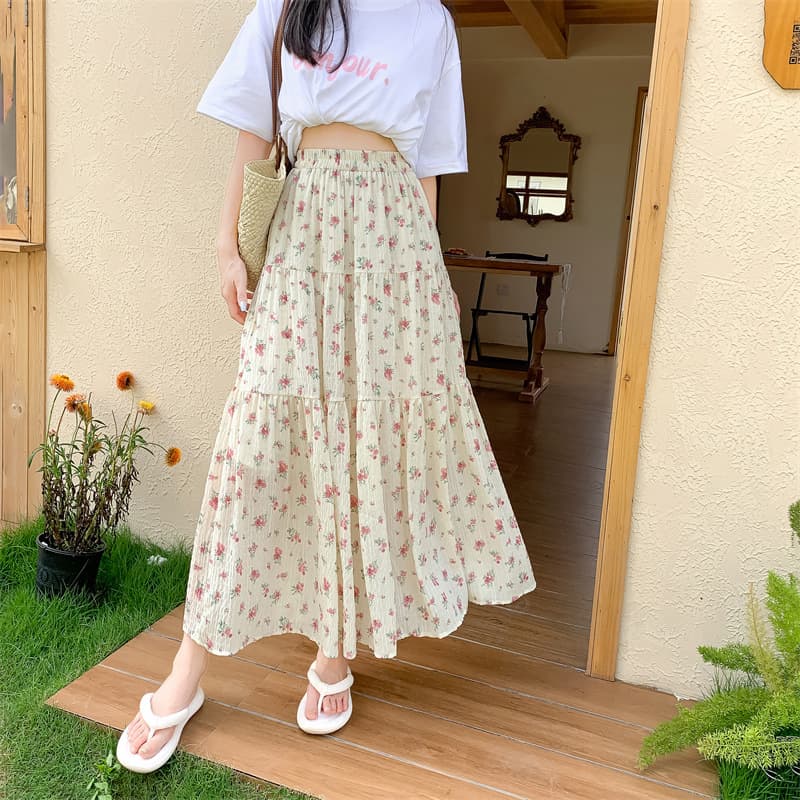花柄 ファッション 優しい花模様のティアードロングスカート