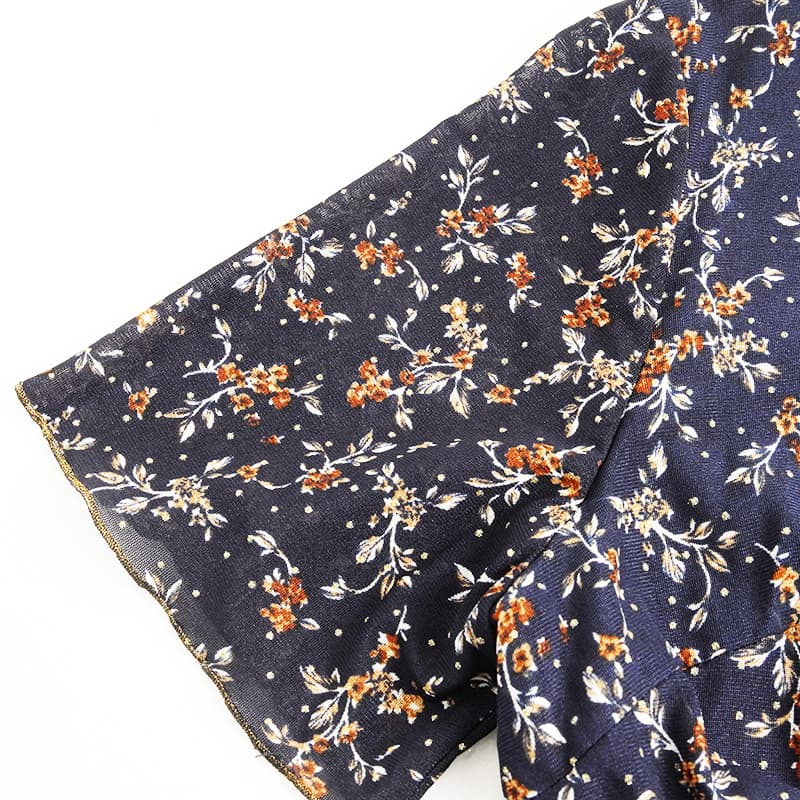 花柄 ファッション 小花散りばめ ゆったりフレアワンピース