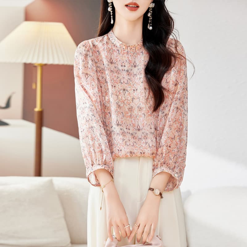 花柄 ファッション 華やか印象 立体花柄シアーブラウス