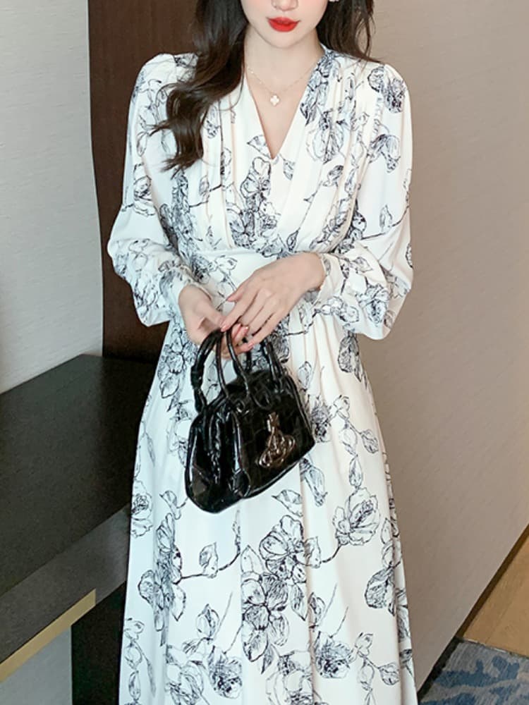 花柄 ファッション 優美な線描花柄ロングワンピース