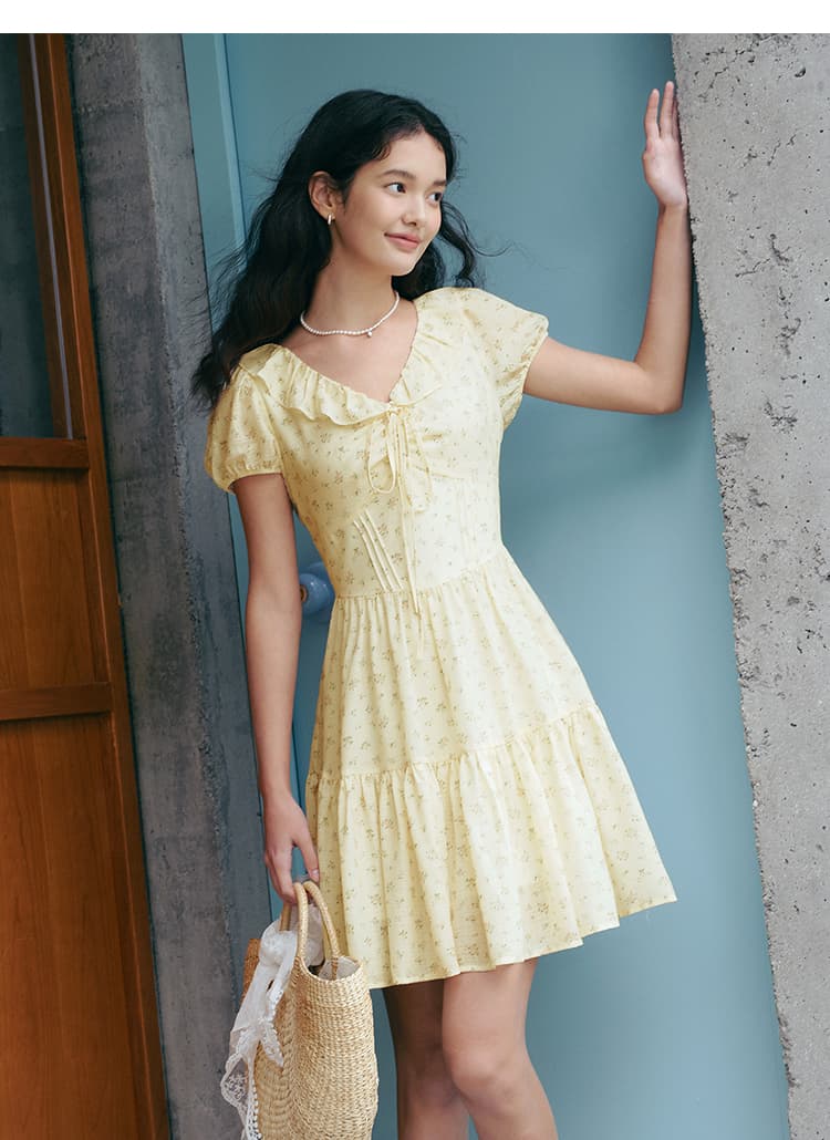 花柄 ファッション 小花柄パフスリーブ段ティアードワンピース