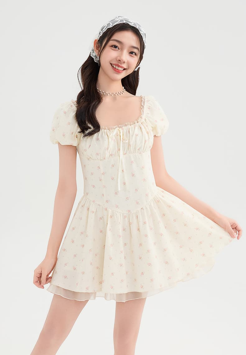 花柄 ファッション 優美な小花ギャザーパフスリーブワンピース