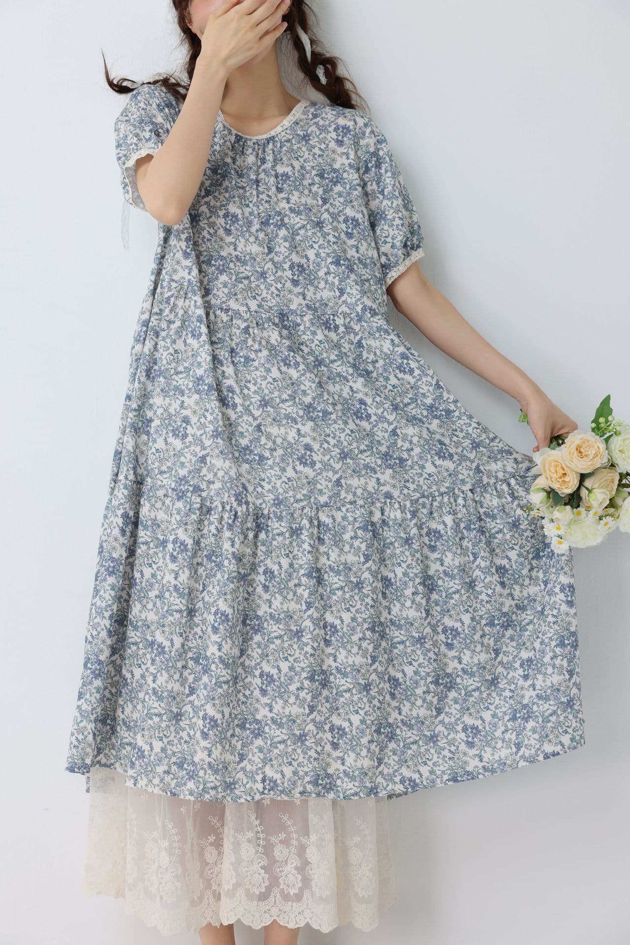 花柄 ファッション 小花模様の優しげティアードワンピース