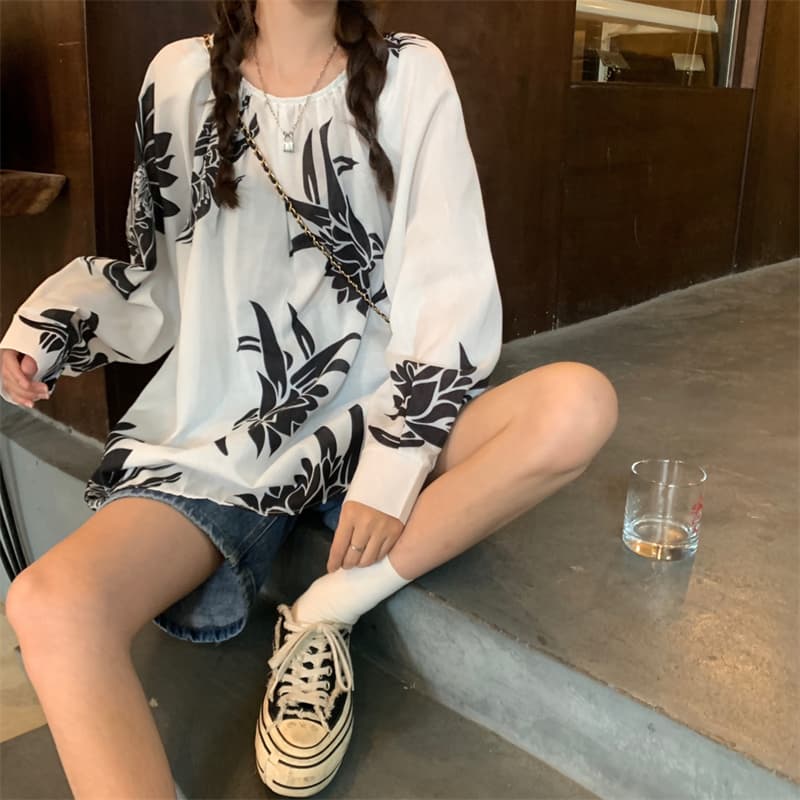 花柄 ファッション 秋映え 花柄ゆったりTシャツ 体型カバー カジュアルトップス