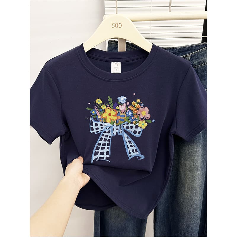 花柄 ファッション 花束のリボン 優しさ包むTシャツ
