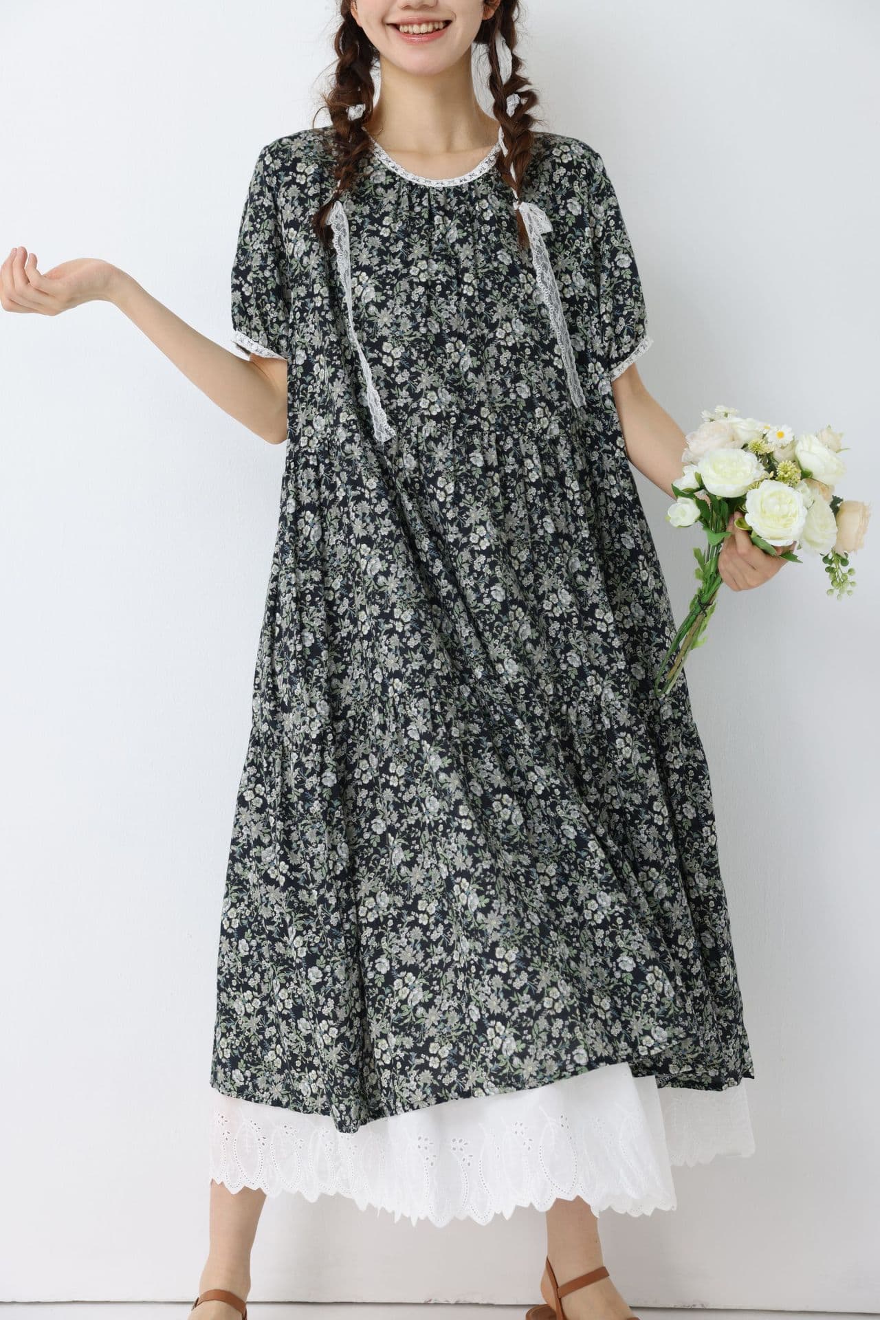 花柄 ファッション 小花模様の優しげティアードワンピース