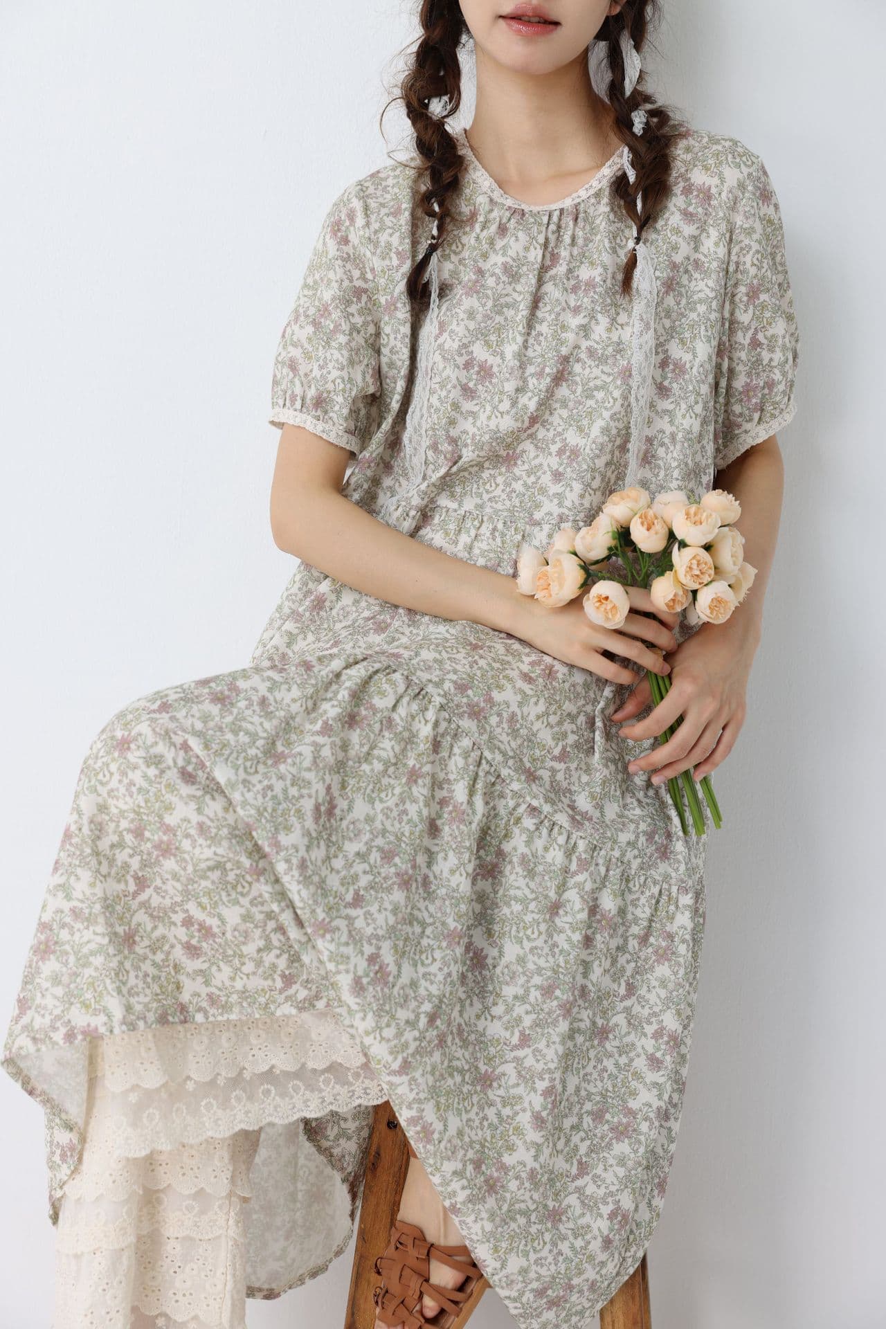 花柄 ファッション 小花模様の優しげティアードワンピース