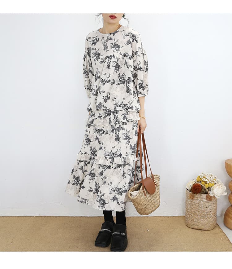花柄 ファッション 薔薇模様の優美ティアードスカート