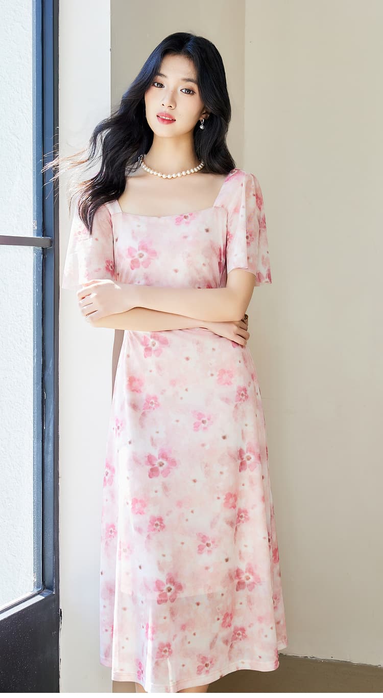 花柄 ファッション 優美な花影 フレア袖ミディワンピース