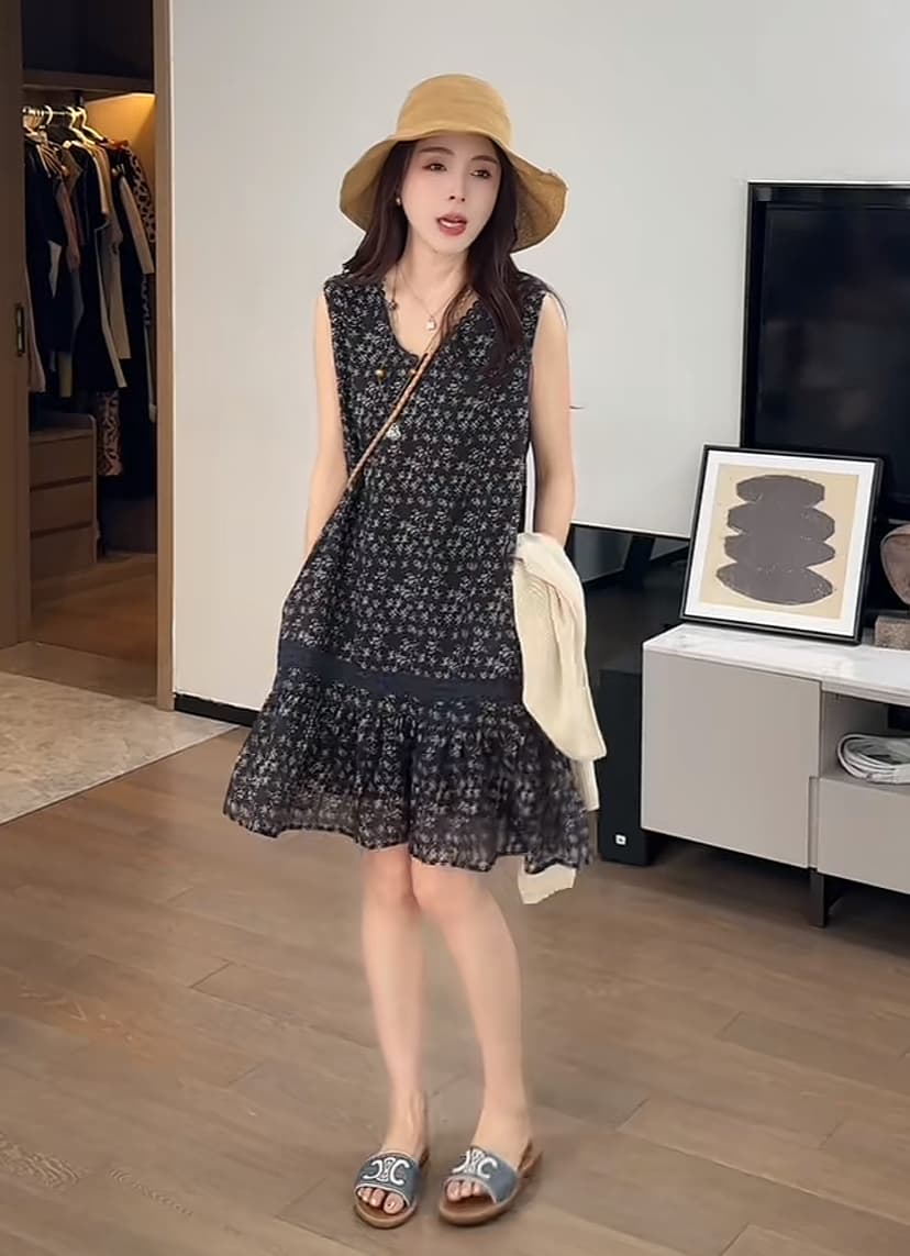 花柄 ファッション 小花柄フリルティアードワンピース