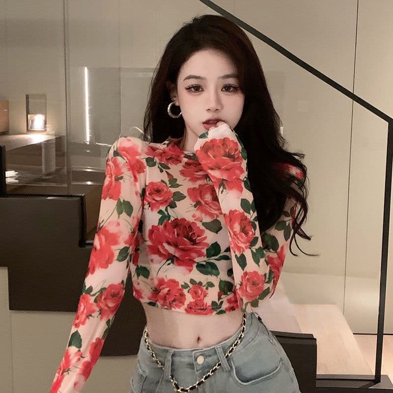 花柄 ファッション 華やか薔薇柄ショート丈長袖Tシャツ
