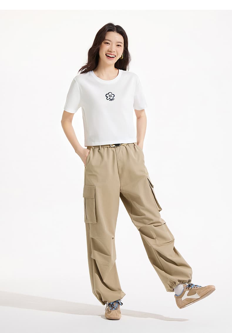花柄 ファッション ミニマルお花ワンポイント丈短めシャツ