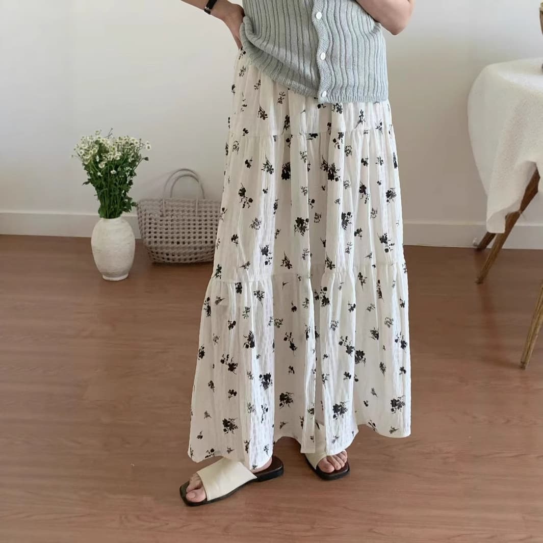 花柄 ファッション 小花散りばめ ティアードロングスカート