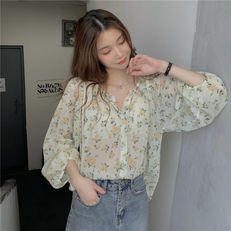 花柄 ファッション パフスリーブ 花柄ブラウス ゆったり着れる シフォントップス